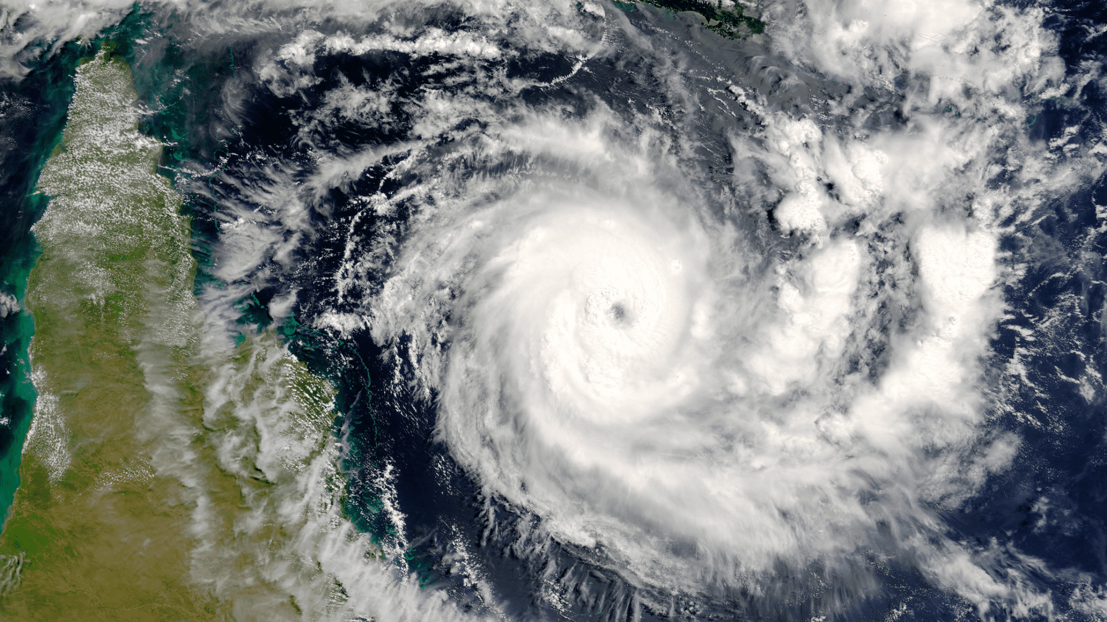 What are Extratropical Cyclones?